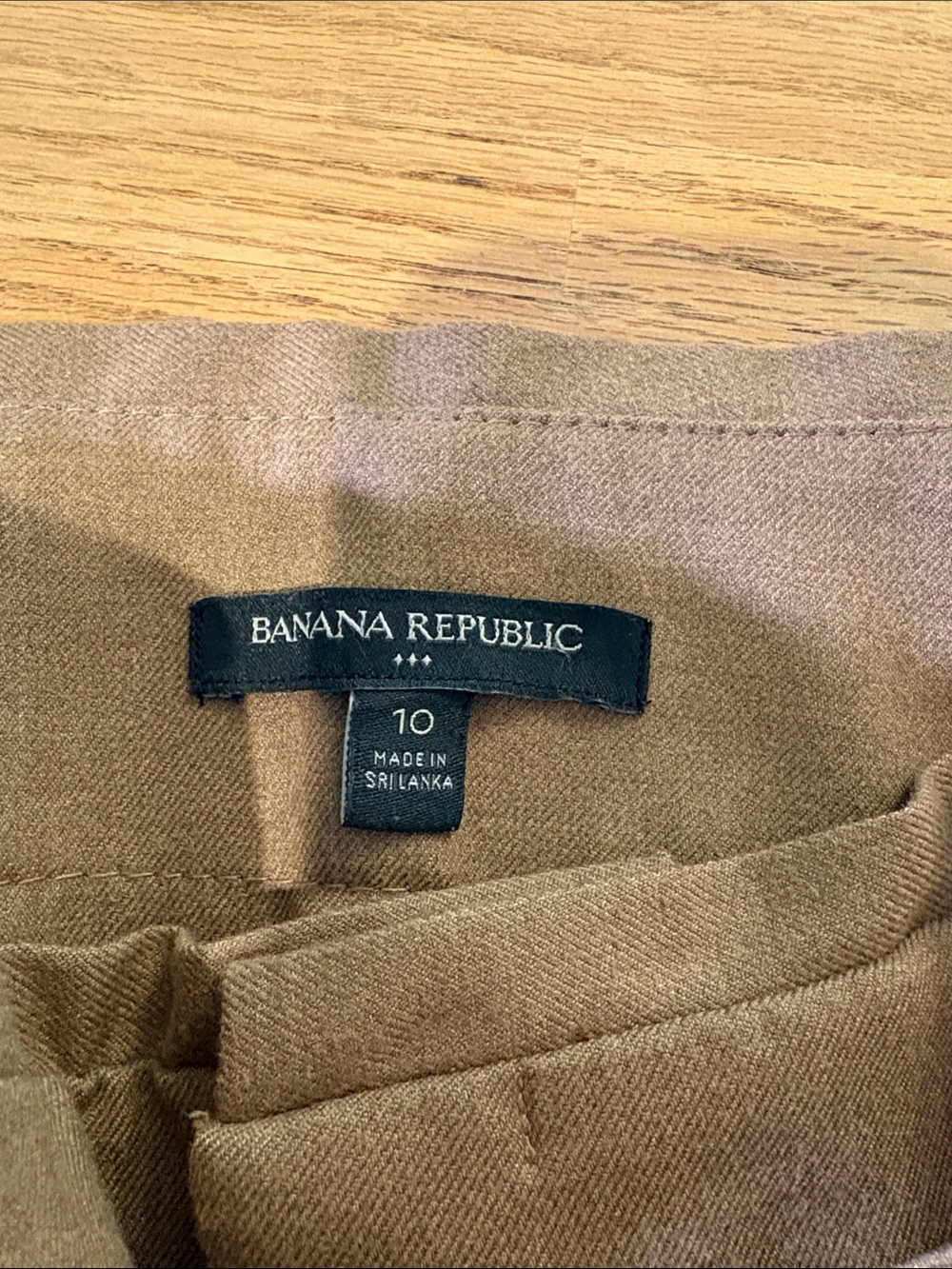 Banana Republic High-Waist Paperbag Wide-Leg Pants - Brown - Picture 3 of 3